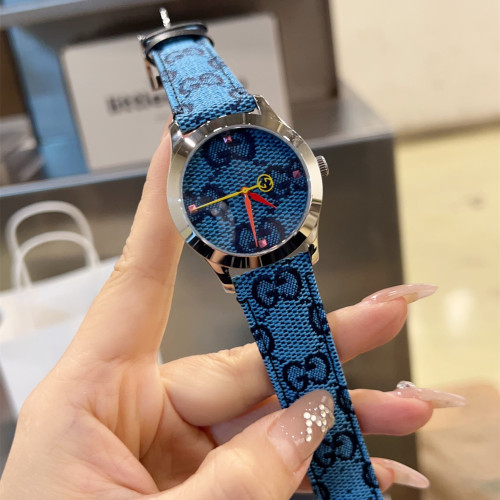 Gucci Watch015