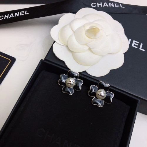 Chanel Luxury Womens Earrings