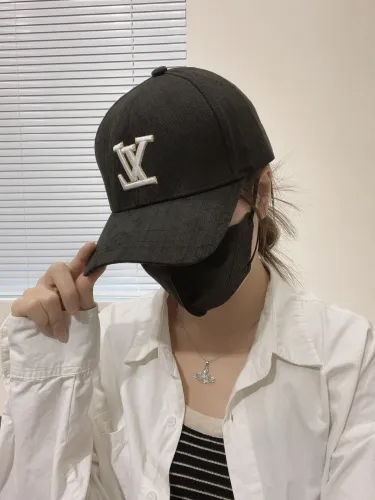 Louis Vuitton Womens Mens Cap Baseball Hat Luxury Brand with Original Box  