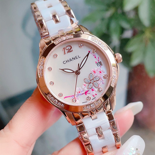 Chanel Womens Watch037