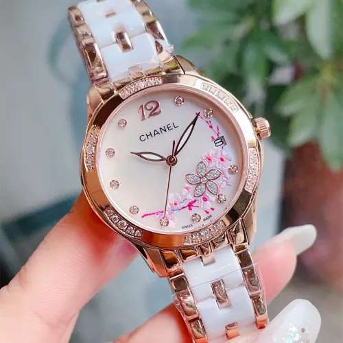 Chanel Womens Watch037