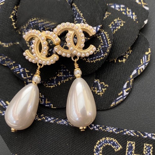 Chanel Luxury Womens Earrings