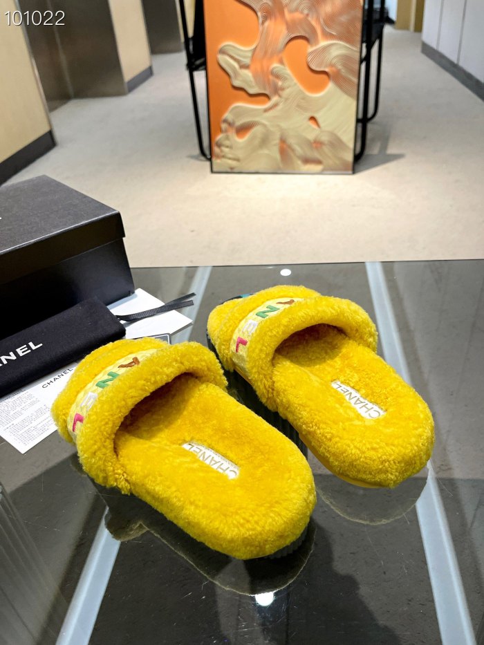 Chanel Womens Shoes Slippers Luxury Brand Winter Plus Velvet Design with Original Box