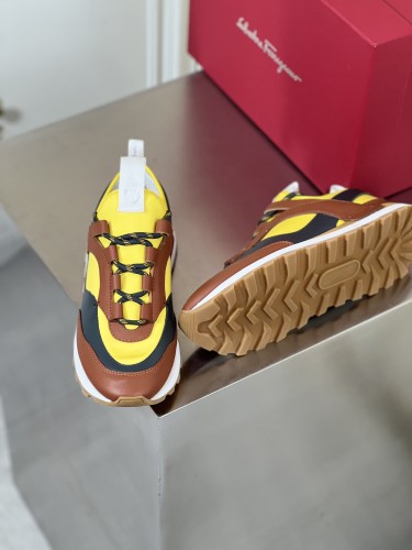 Salvatore Ferragamo Mens Shoes Sneakers Luxury Brand Fashion Shoes For Men with Original box Whatsapp 