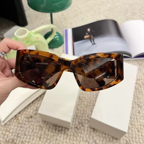 Balenciaga Sunglasses Luxury Brand Men Womens Sunglasses with Original Box  BB0321