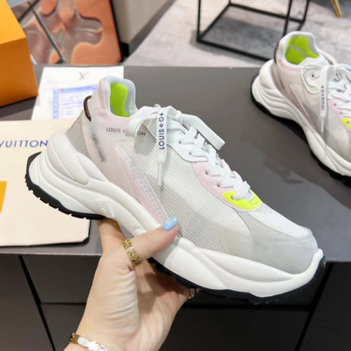 Louis Vuitton Womens Shoes Sneakers Lace-Up Luxury Brand Fashion LV Run 55 Sneaker with Original Box 1ACGOQ  