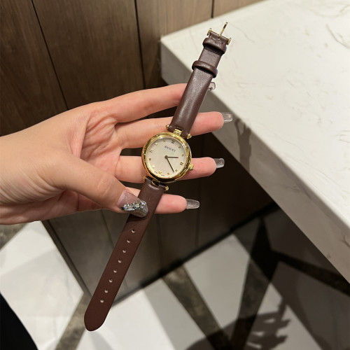 Gucci Womens Watch Luxury Brand Design Fashion Type with Original Box