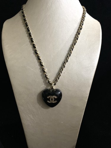 Chanel Luxury Womens Necklace
