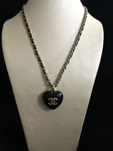Chanel Luxury Womens Necklace