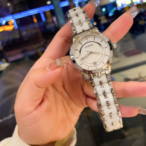 Chanel Womens Watch025