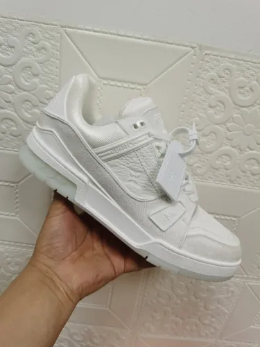 Louis Vuitton Mens Shoes Fashion Sneakers Design Luxury Brand LV TRAINER SNEAKER Mix of materials with Original Box 1A9JI9
