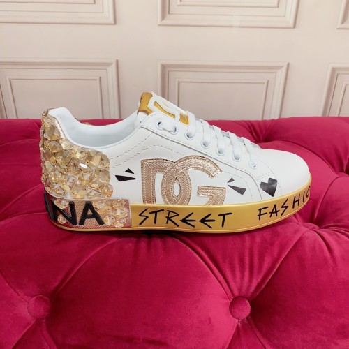 Dolce&Gabbana Men Shoes Sneakers Luxury Brand Casual Shoes for Men with Original Box Whatsapp 