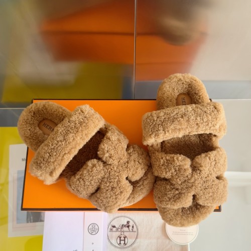 Hermes Womens Mens Unisex Shoes Winter Wool Extra Slippers Sandals Casual Fashion Sandals Luxury Brand with Original Box Whatsapp 