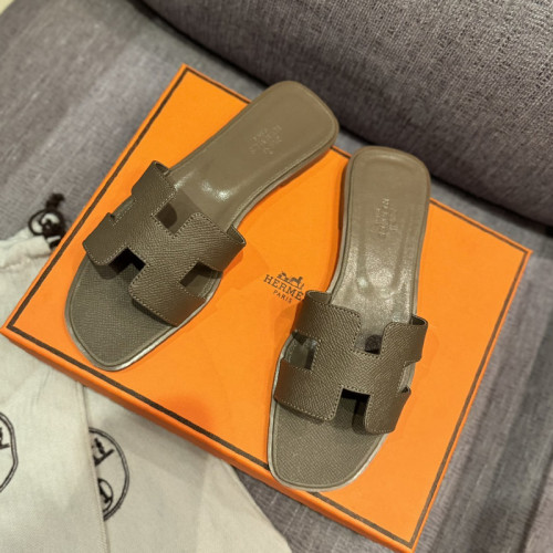 Hermes Womens Shoes Extra Slippers Sandals Casual Fashion Sandals Luxury Brand with Original Box whatsapp 