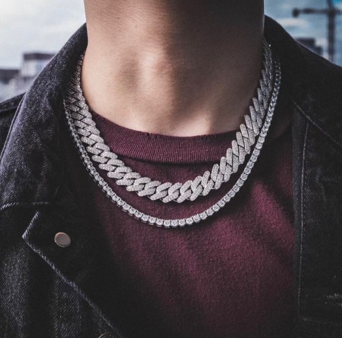 Gucci Luxury Mens Necklace