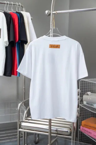 Louis Vuitton Luxury Brand Men Womens Short Sleeve T-Shirt   