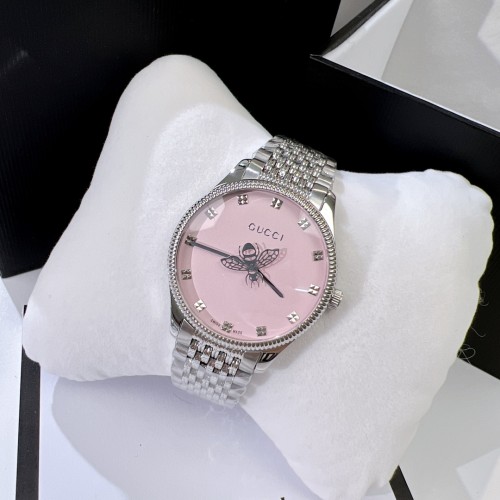 Gucci Watch028