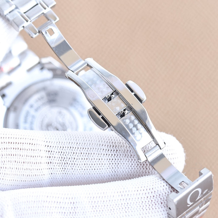 Omega Watch277