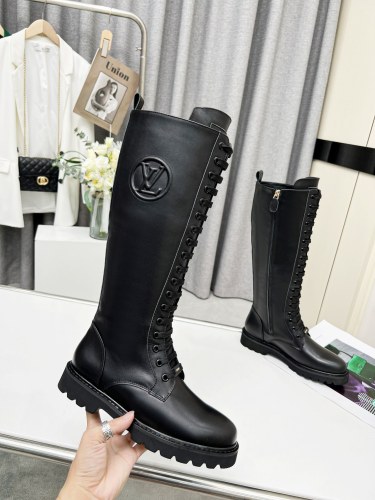 Louis Vuitton Women Shoes Boots Luxury Brand TERRITORY FLAT HIGH RANGER without Original Box 1AAC71
