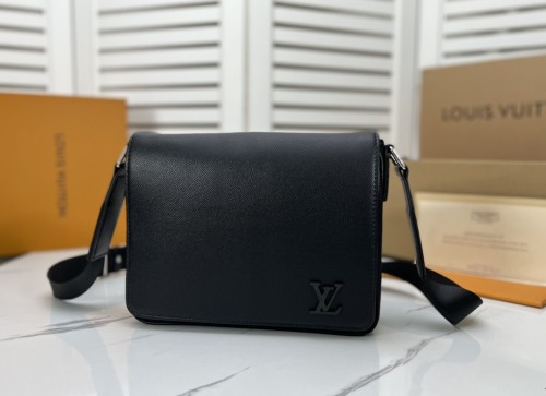 Louis Vuitton Mens Bags Messenger Bag Luxury Brand DISTRICT PM Shoulder Bags for Men with Original Box M46255