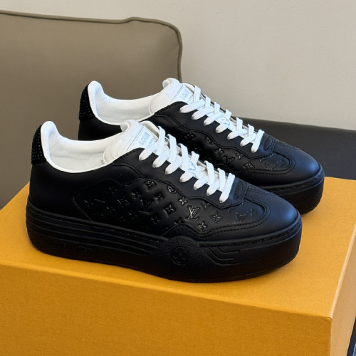 Louis Vuitton Womens Shoes Sneakers Lace-Up Luxury Brand Fashion LV Groovy Platform Sneaker with Original Box 1ACHH0  