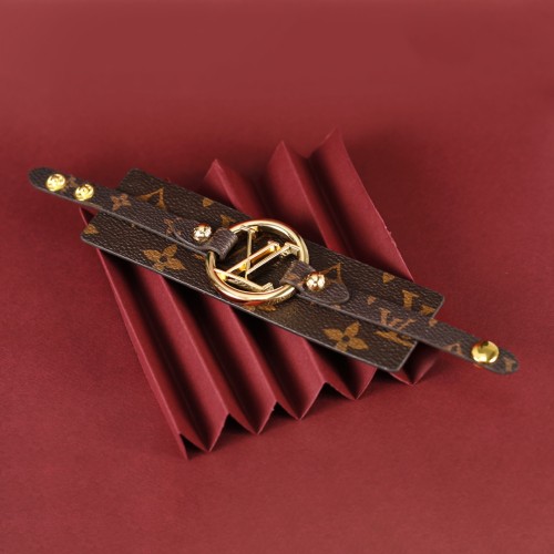 Louis Vuitton Luxury Men Womens Bracelet