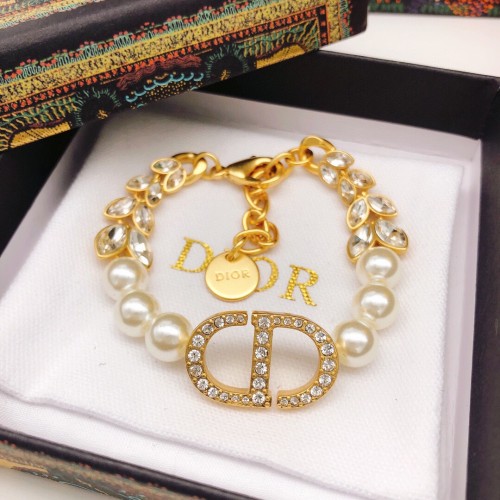 Dior Luxury Womens Bracelet DSL0110