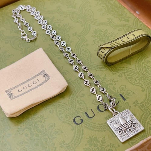 Gucci Luxury Men Womens Necklace