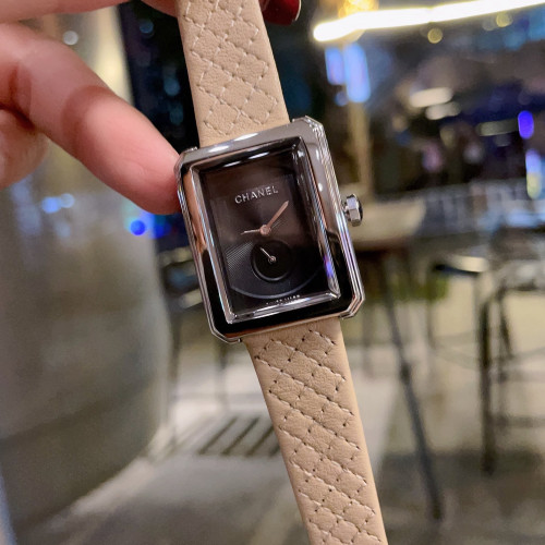 Chanel Womens Watch014