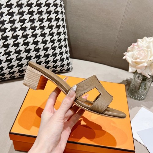 Hermes Womens Mens Unisex Shoes Extra Slippers Sandals Casual Fashion Sandals Luxury Brand with Original Box Whatsapp 