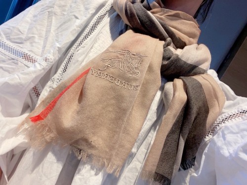 Burberry Scarves Womens Fashion Scarf155