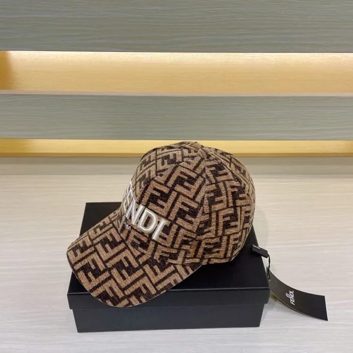 Fendi Men Womens Hat Luxury Brand Design Fendi Baseball Cap with Original Box  