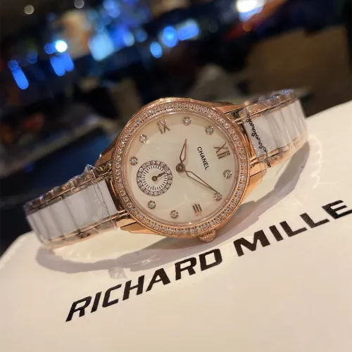 Chanel Womens Watch075