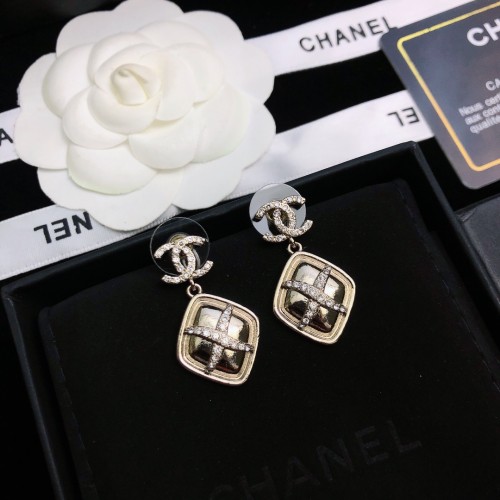 Chanel Luxury Womens Earrings
