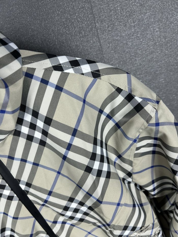 Burberry Women Mens Coat Hoodie Luxury Brand Mens Reversible Check Jacket 80872181 Top Quality   