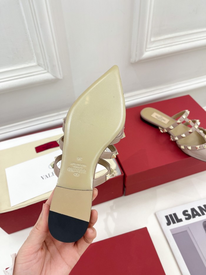 Valentino Women Shoes Mule Sandals Pointed Toe Slippers ROMAN STUD SLIDE SANDAL IN QUILTED NAPPA with Original Box Whatsapp 