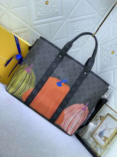 Louis Vuitton Mens Bags Handbags Luxury Brand Louis Vuitton LV x YK Weekend Tote M46434  