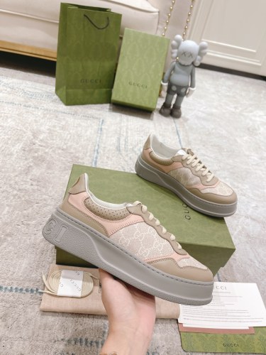 Gucci Womens Shoes Sneakers Luxury Brand Women's GG embossed sneaker in leather with Original Box 670408 1XL10 9014