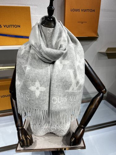Louis Vuitton Scarves Men Womens Fashion Scarf with Original Box   