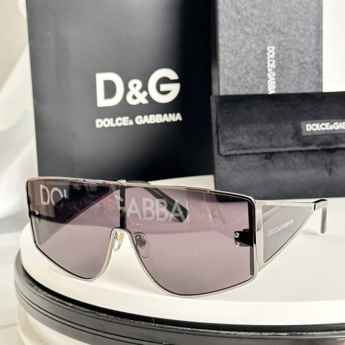 Dolce&Gabbana Sunglasses Luxury Brand Men Womens Sunglasses with Original Box  DG2305