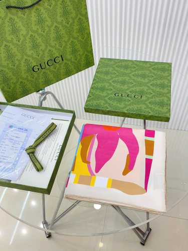 Gucci Scarves Womens Fashion Scarf039
