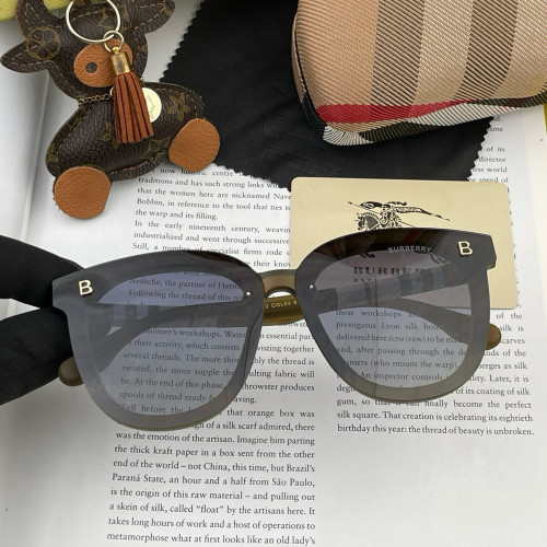 Burberry Sunglasses Luxury Brand Women Mens Sunglasses with Original Box  B2972