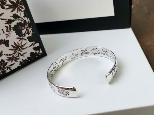 Gucci Luxury Men Womens Bracelet with Original Box Blind For Love' bracelet in silver 455242 J8400 0701