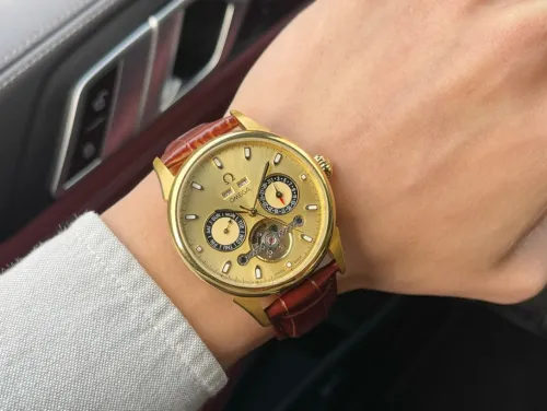 Omega Watch124