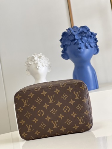 Louis Vuitton Womens Bags Clutch Luxury Brand Fashion Type M43689 Packing Cube PM with Original Box  