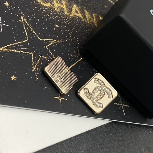 Chanel Luxury Womens Earrings