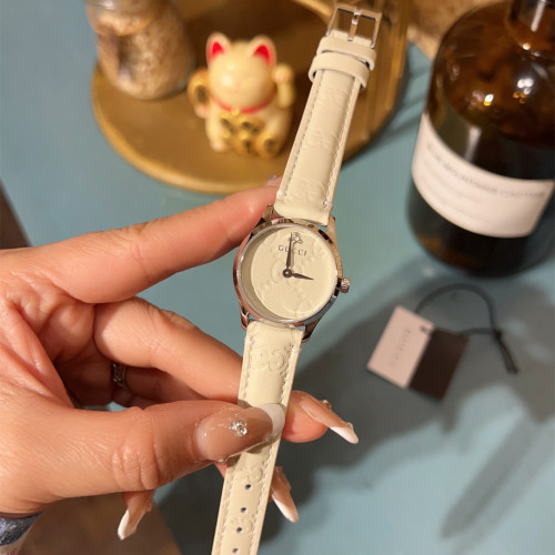 Gucci Watch019