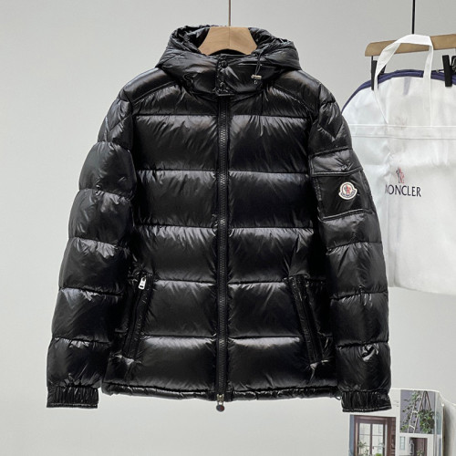 Moncler Design Mens Womens Winter Windprood Down Jackets Keep Warm 90% White Duck Down
