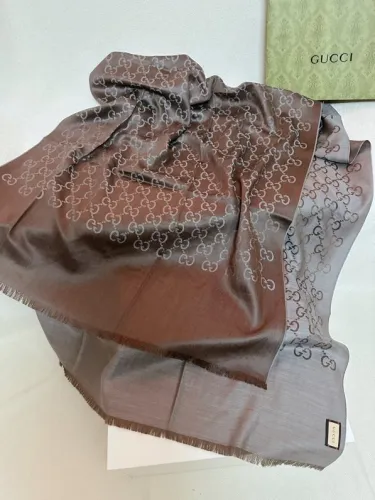 Gucci Scarves Womens Fashion Scarf018
