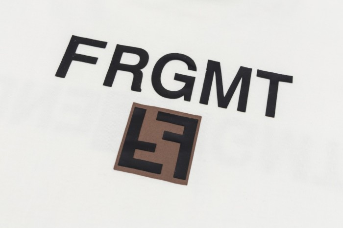 Fendi x Frgmt Luxury Brand Women Mens Short Sleeve T-Shirt   